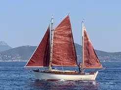 Sirvent Tahiti Ketch