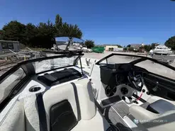 Malibu Wakesetter 21 MLX