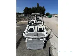 Malibu Wakesetter 21 MLX