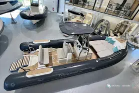 Capelli Tempest 750 Luxe