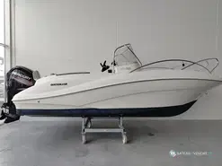 Quicksilver Activ 555 Open
