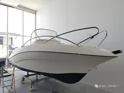 Quicksilver Activ 555 Open