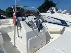 Sessa Marine Key Largo 16