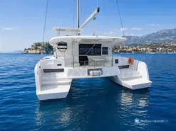 Lagoon  42