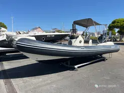 Black Fin Elegance 7