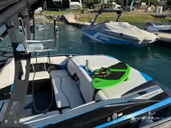 Malibu MALIBU AXIS A 20