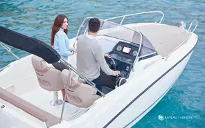 Quicksilver 605 Sundeck