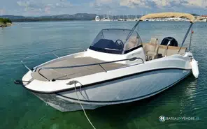 Quicksilver 605 Sundeck