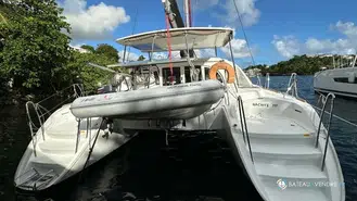 Lagoon  380
