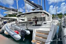 Lagoon  450 F