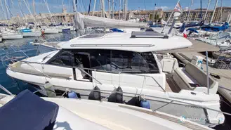 Jeanneau NC 9