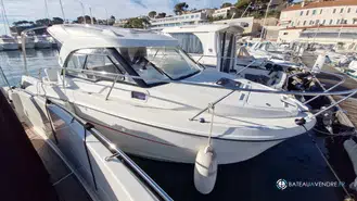 Beneteau Antares 8 OB