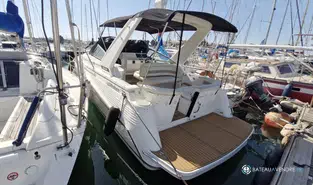 Cruisers Yachts  3070 Rogue