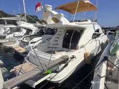Sealine  F 42/5