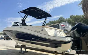 Bayliner 	VR5 Bowrider OB