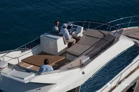 Prestige Yachts  500 Fly