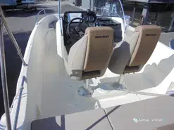 Quicksilver Activ 605 Open