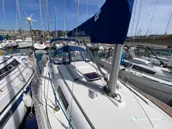 Dufour  325