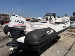 Selva  D600
