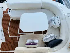 Cruisers Yachts  440 Express
