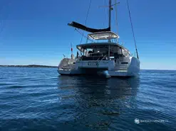 Lagoon  46
