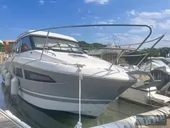Jeanneau NC 9