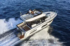 Jeanneau merry fisher 1095 fly 