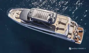 Prestige Yachts  X70
