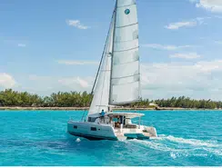 Lagoon  42