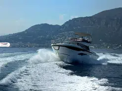 Prestige Yachts F4.9
