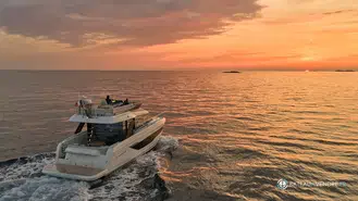 Prestige Yachts  F4.3