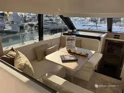 Prestige Yachts  F4.3