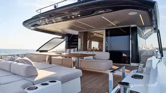 Prestige Yachts F6.7