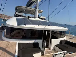 Lagoon Seventy 7