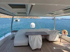 Lagoon Seventy 7
