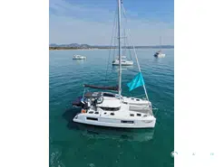 Lagoon  38