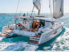 Lagoon  42