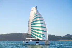 Lagoon  43 Power