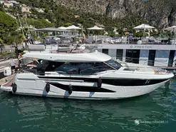 Prestige Yachts F4.9