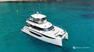 Prestige Yachts M48