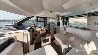 Prestige Yachts  F4.3