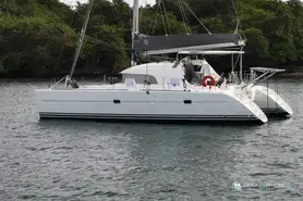 Lagoon  380