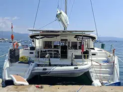 Lagoon  450 F