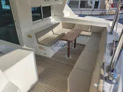 Lagoon  440