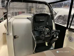 Quicksilver Activ 805 Open