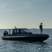 Iron Boats 907 Coupe