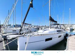 Beneteau Oceanis 35