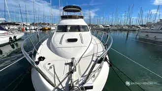 Sea Ray 455 Sedan Bridge