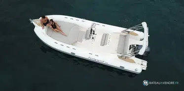 Capelli Tempest 700 Luxe