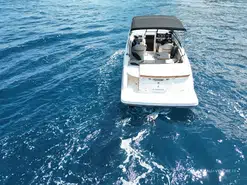 Sea Ray  230 SPX